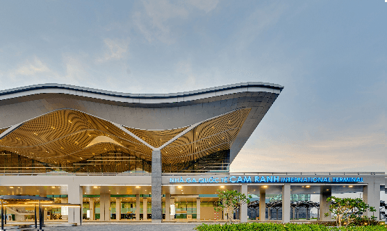 SÂN BAY QUỐC TẾ CAM RANH ĐƯỢC VINH DANH LÀ 1 TRONG 10 SÂN BAY SẠCH NHẤT THẾ GIỚI 2025